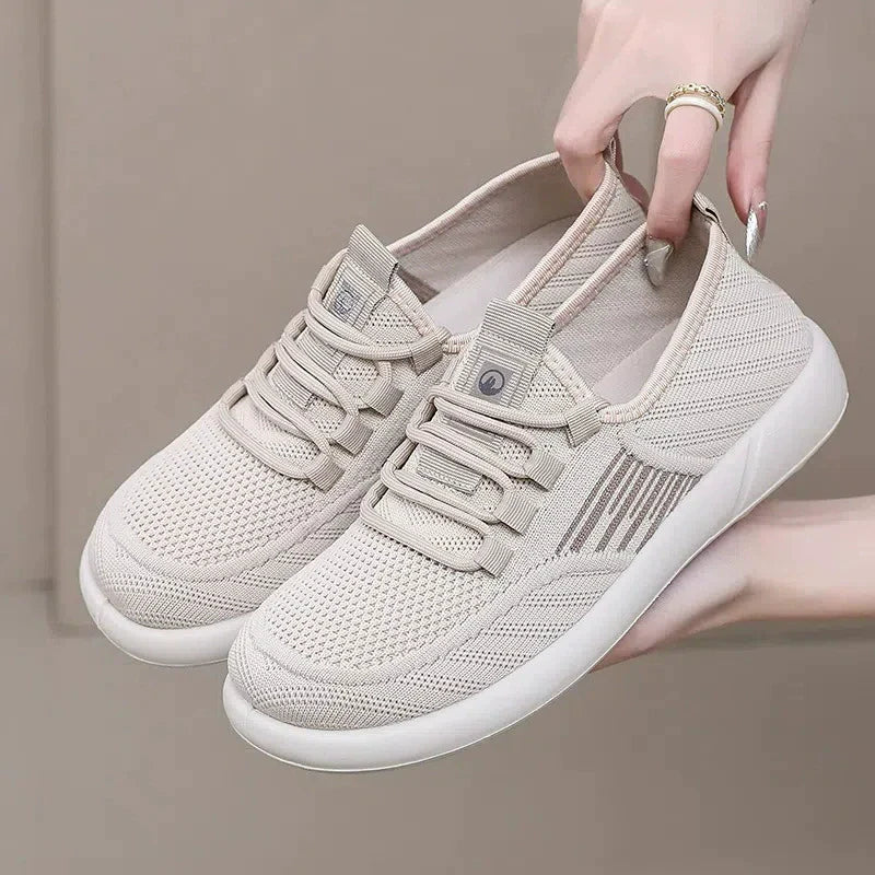 Zapatos de mujer transpirables de malla de moda