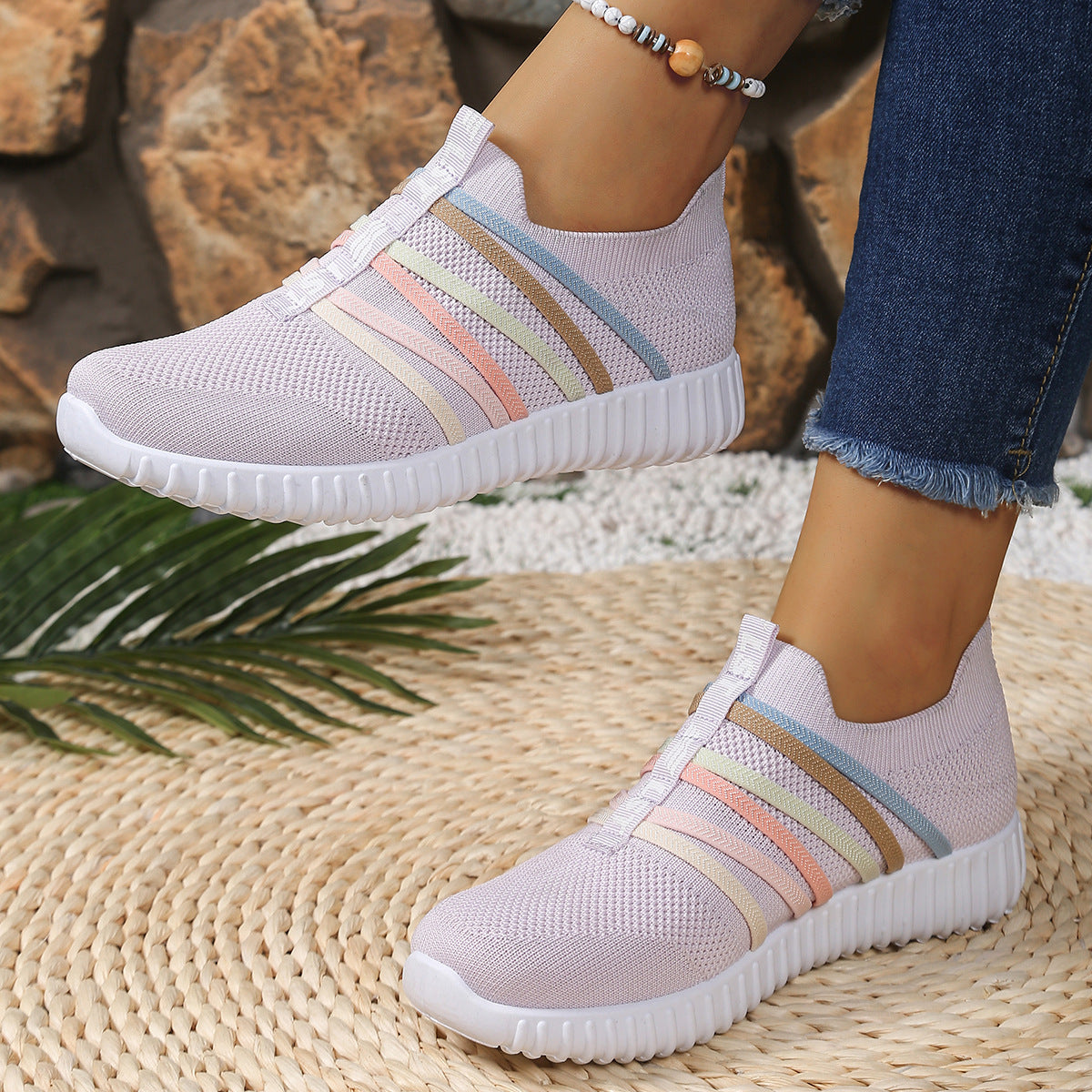 Nuevos zapatos de mujer coloridos