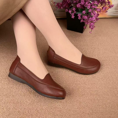 Zapatos de piel suaves y cómodos para mujer
