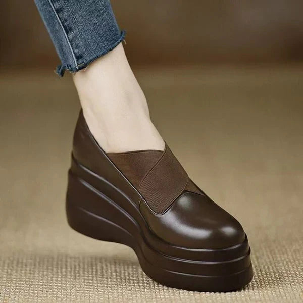 Zapatos de plataforma retro de piel suave