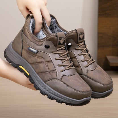 Botas de alta gama con suela blanda que no cansan la piel