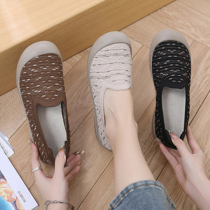 Zapatos de malla con cordones y múltiples rayas
