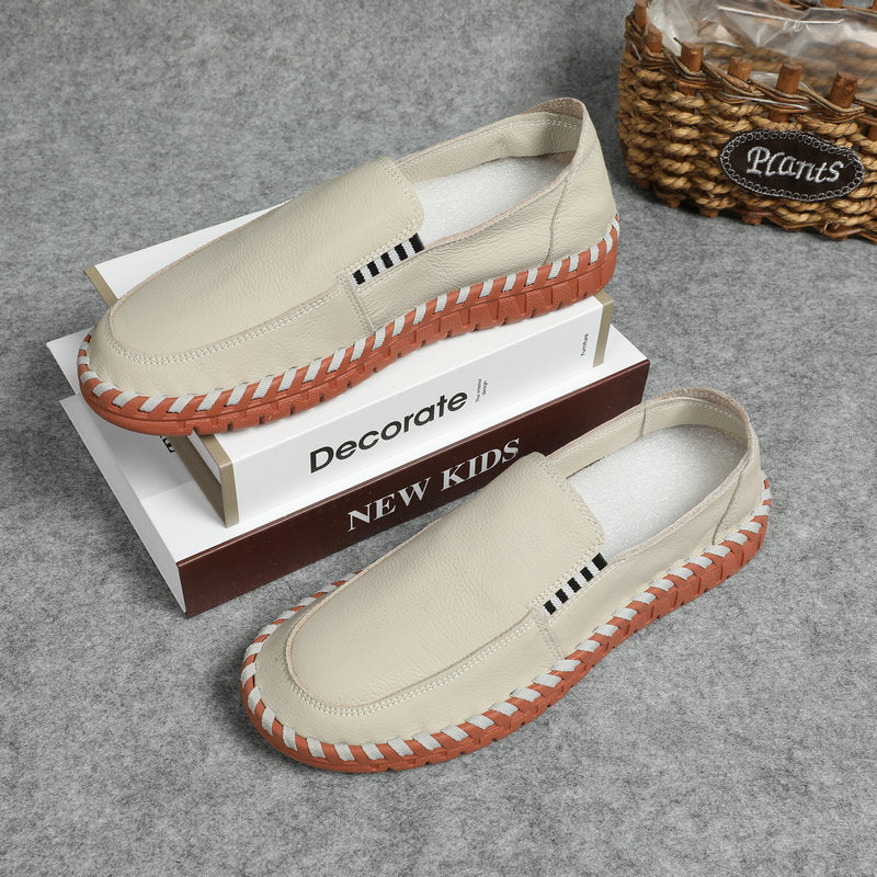 Mocasines de piel con costura artesanal perimetral para hombre