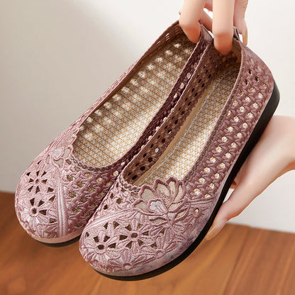 Zapatos de suela blanda transpirables y bordados