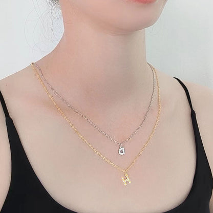 Collar de 26 letras