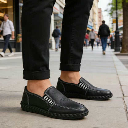Mocasines de piel con costura artesanal perimetral para hombre