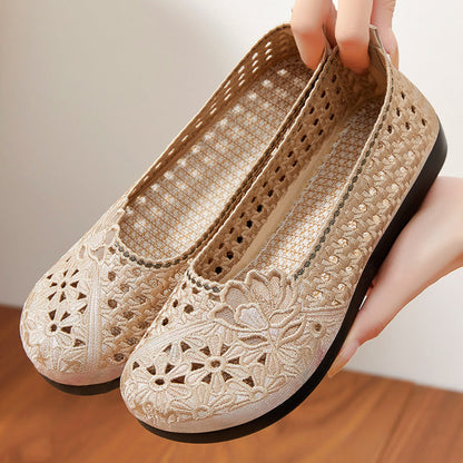Zapatos de suela blanda transpirables y bordados