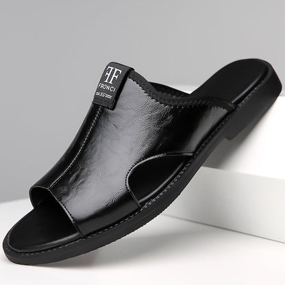 Sandalias de cuero estilo romano con recortes